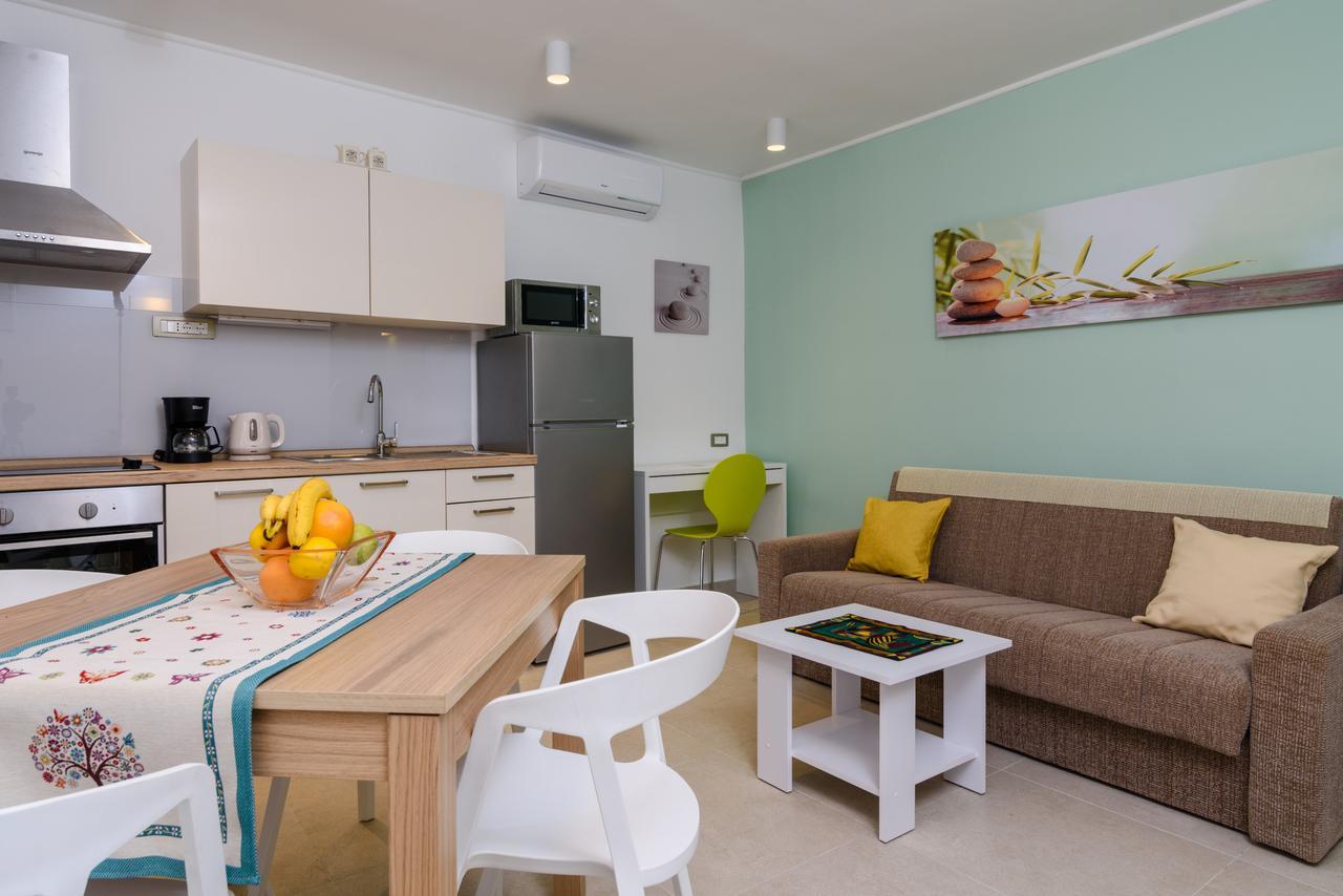 Apartmani Marko I Ana Marina Eksteriør billede